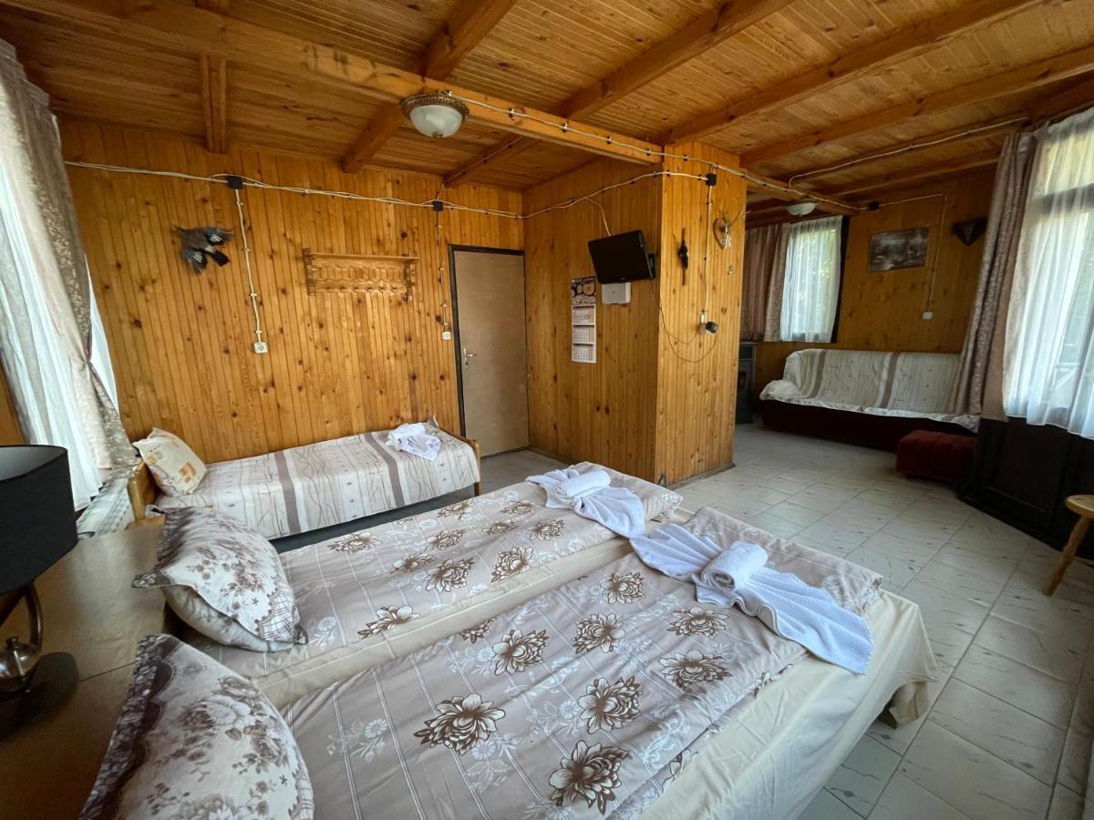 Вила Мерджан Sarnitsa Ngoại thất bức ảnh